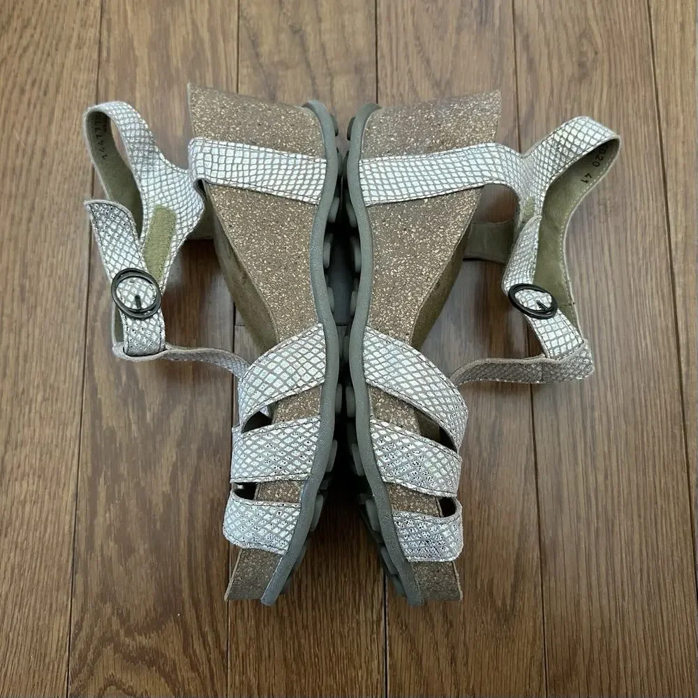 Fly London Gumy T Strap Diamond Tan Sandals Wedges Women's size 41 US‎ 19-10.5